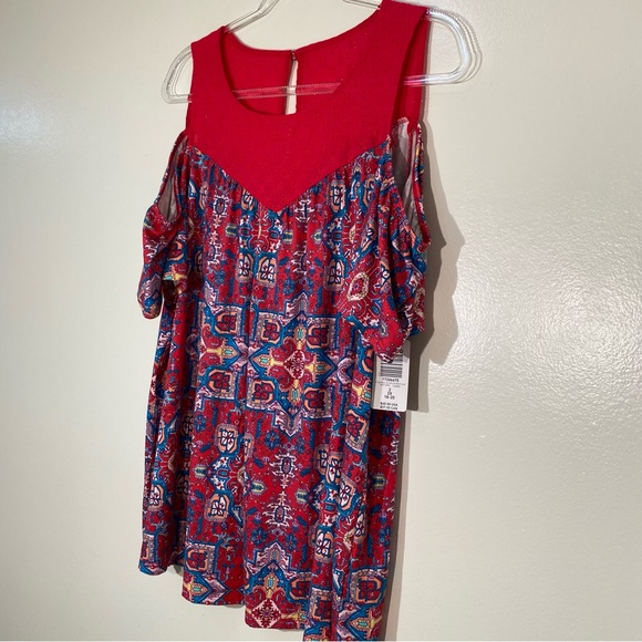 TORRID SUPER SOFT CREW NECK EYELET YOKE TOP 2 - Picture 4 of 15